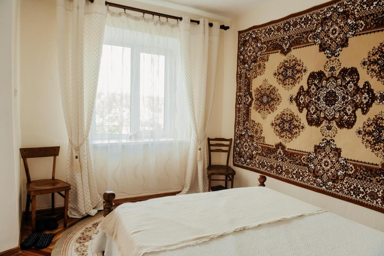 Casuta De Langa Lac Saharna Noua Ngoại thất bức ảnh